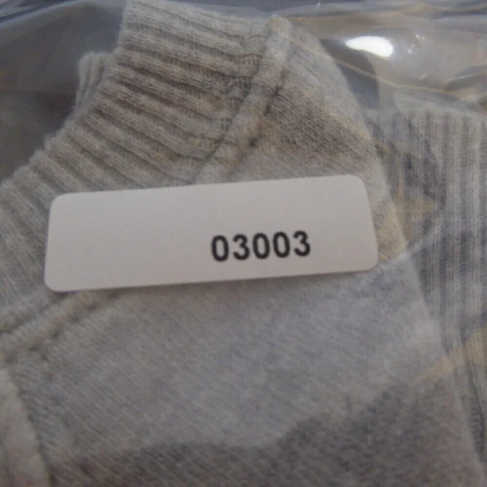 American Eagle Sweatshirt Women's XS Gray Camouflage Super Soft Long Sleeve Crop